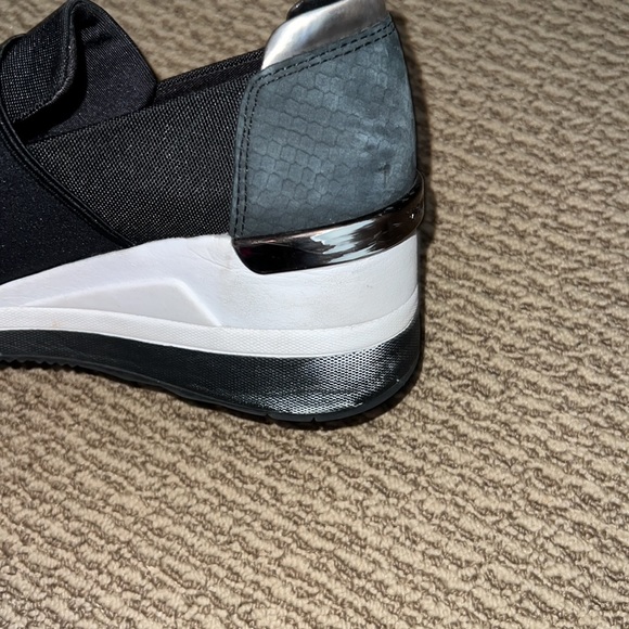 MICHAEL Michael Kors Felix Canvas & Faux Snake Trainers 9 Black - Picture 5 of 7